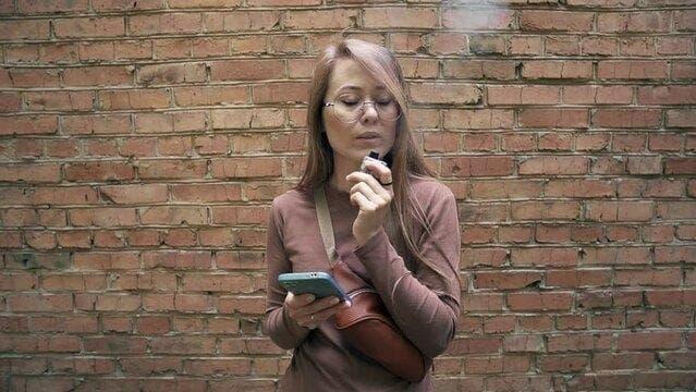 e-cigarettes im Test Welche Vorteile bietet die elfbar e zigarette gegenüber klassischen e-cigarettes