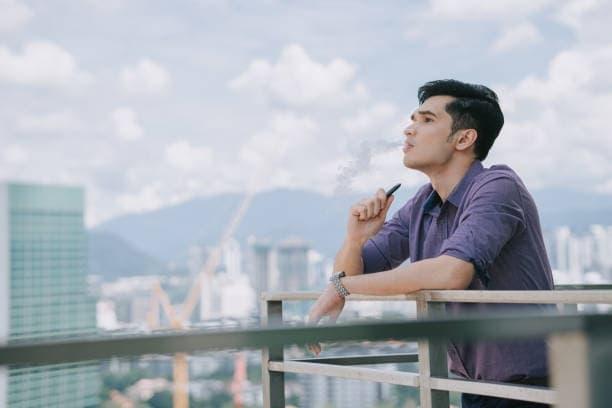 E-Cigarete unterwegs – aktuelle Tipps zu e-zigarette handgepäck oder koffer und Sicherheitsbestimmungen